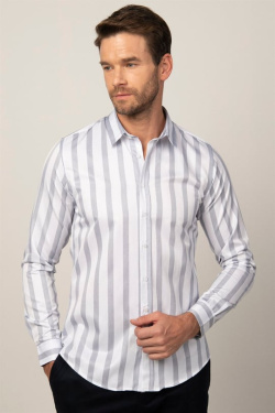 Beýleki markalar  White Shirt